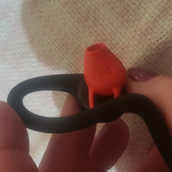 headphones - Picture 3 of 4